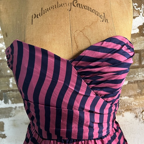 Anthropologie Strapless Dress. - Picture 2 of 3